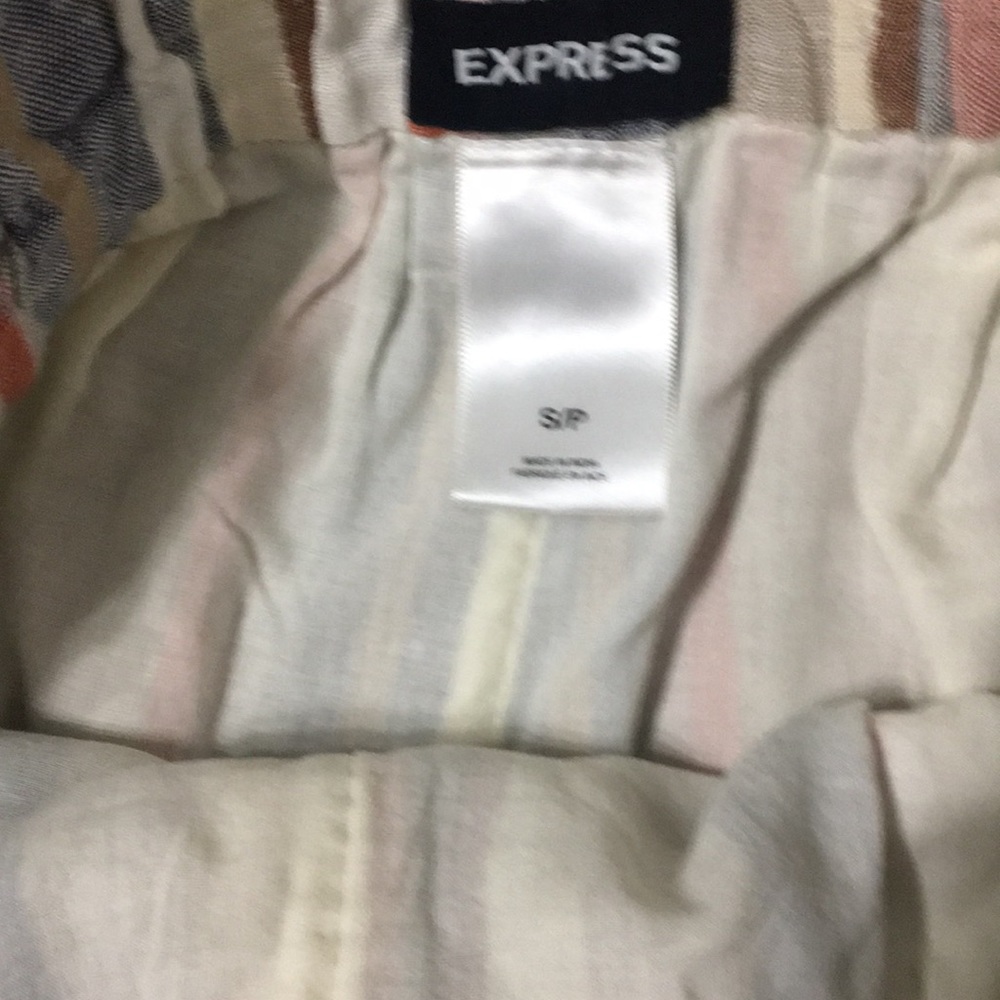 Express size small shorts - Picture 2 of 3